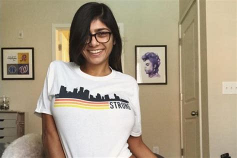 mia khalifa desnuda|Mia Khalifa Desnuda Videos Porno .